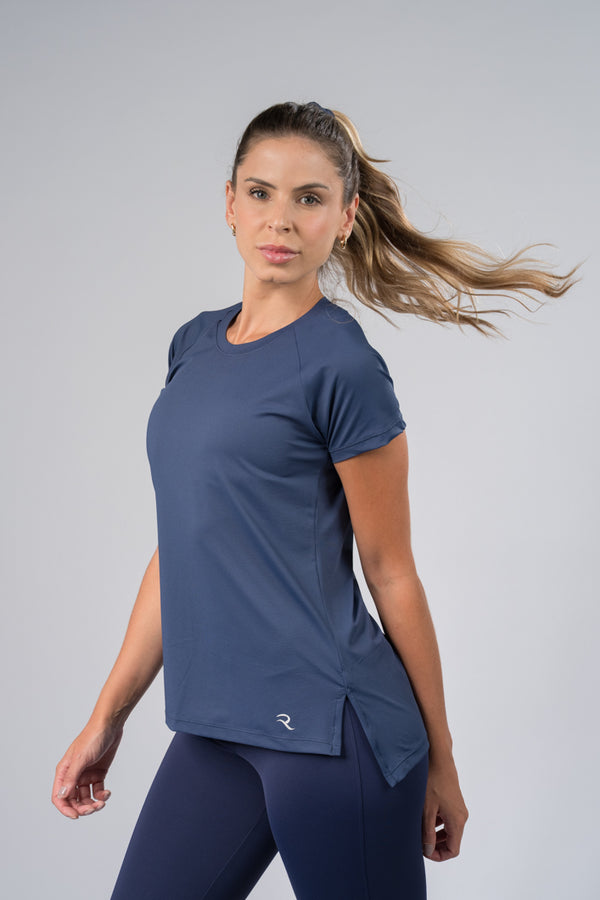 Blusa fenda lateral azul