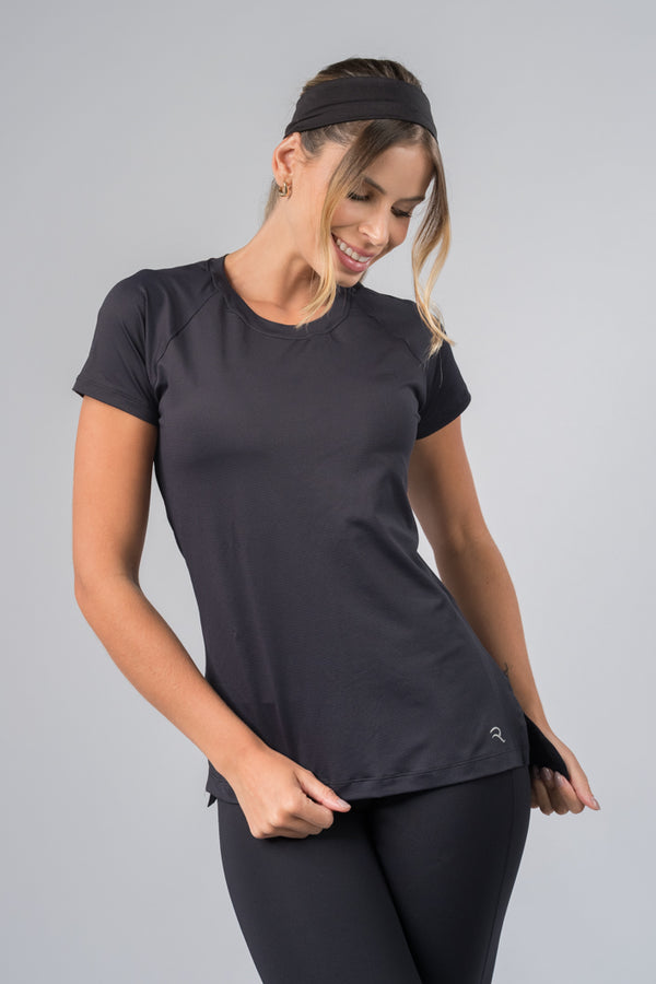 Blusa fenda lateral preta
