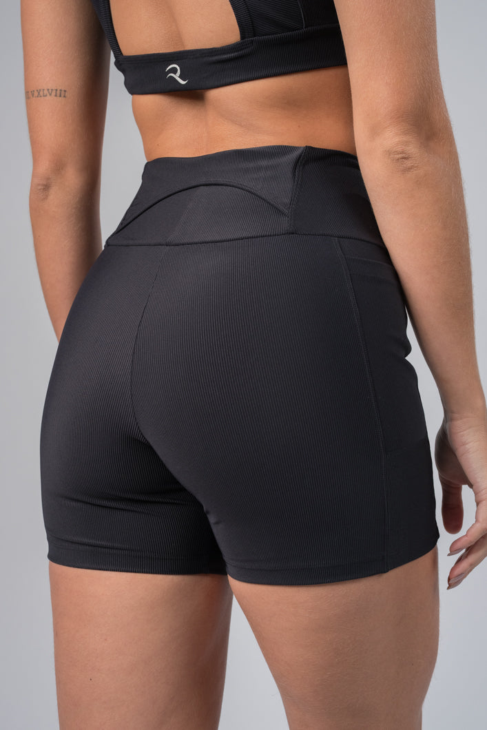 Short Canelado Fosco Preto